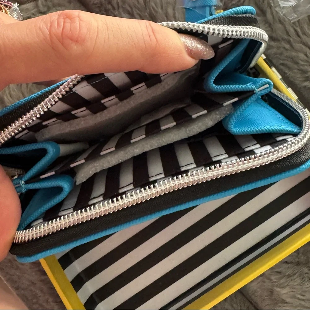 Marc Tetro Dpg‎ Card Wallet
